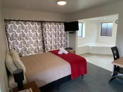 Southern Comfort Motel - 164