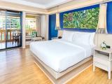 Deluxe Double room with pool view
