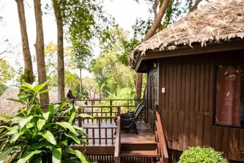 Baan Krating Phuket Resort - 9