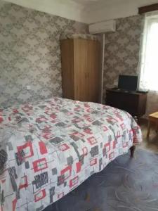 Chakvi. gogolishvili N52 stari ulica gogebashvili N52 - 72