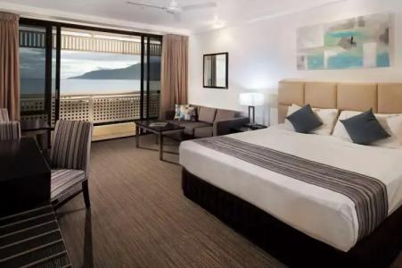 Rydges Esplanade Resort Cairns - 100