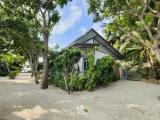 Family Bungalow beachfront