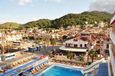 Mustis Royal Plaza - 34