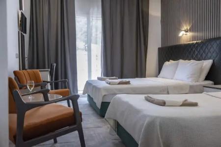 Mustis Royal Plaza - 3