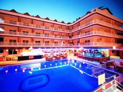 Mustis Royal Plaza - 29