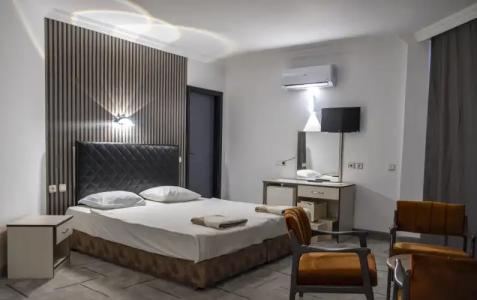 Mustis Royal Plaza - 5