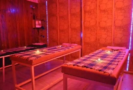 Mustis Royal Plaza - 18