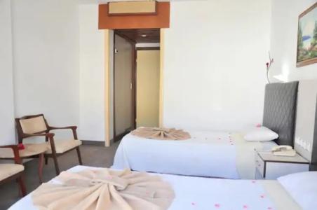 Mustis Royal Plaza - 6