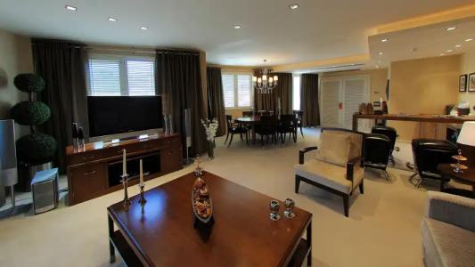 Elegances International - 149