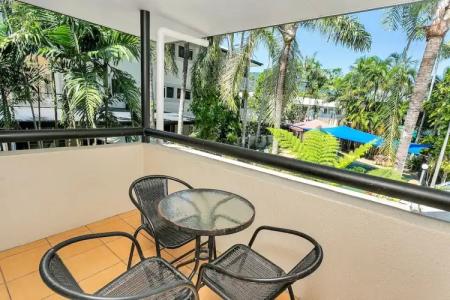 Cairns Reef Apartments & Motel - 50
