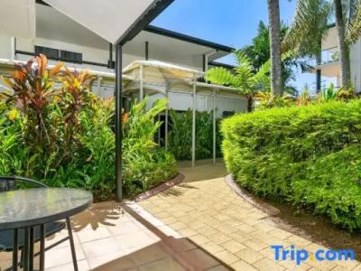 Cairns Reef Apartments & Motel - 20