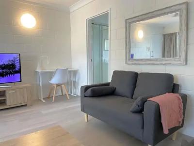 Coral Reef Apartments - 46