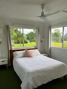 Coral Reef Apartments - 25