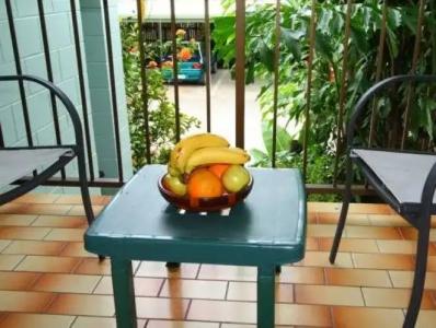 Coral Reef Apartments - 10
