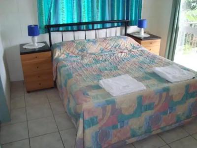 Coral Reef Apartments - 1