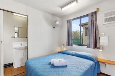 First City Caravilla - 4