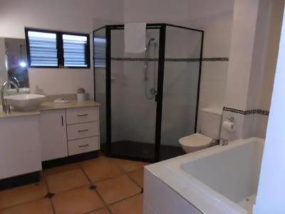 Floriana Guest House - 9