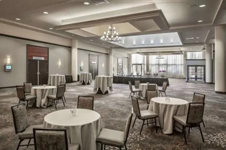 Hilton Sacramento Arden West - 28