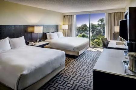 Hilton Sacramento Arden West - 6