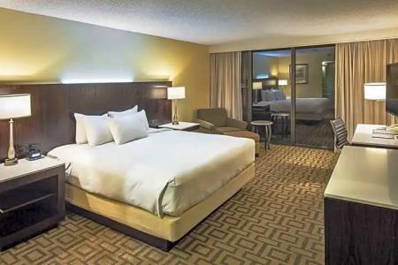 Hilton Sacramento Arden West - 30