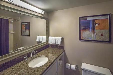 Hilton Sacramento Arden West - 40