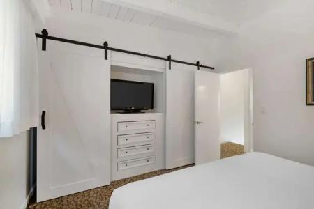 Best Western Plus - 111