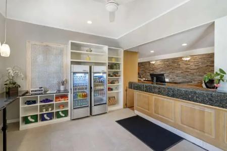 Best Western Plus - 11