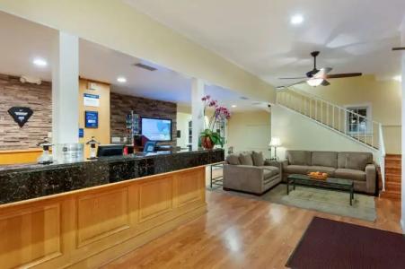 Best Western Plus - 35