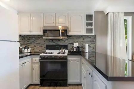 Best Western Plus - 103