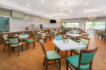 Guest Suites Of Boca Raton - 27