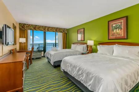 Holiday Inn & Suites Clearwater Beach by IHG - 8