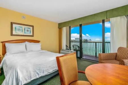 Holiday Inn & Suites Clearwater Beach by IHG - 49