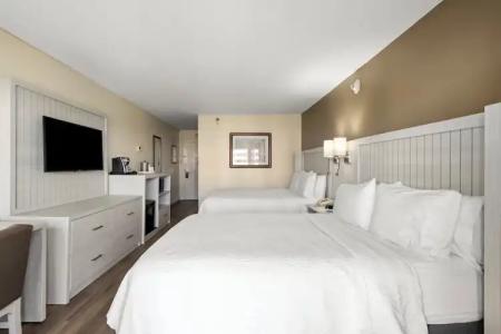 Holiday Inn & Suites Clearwater Beach by IHG - 69