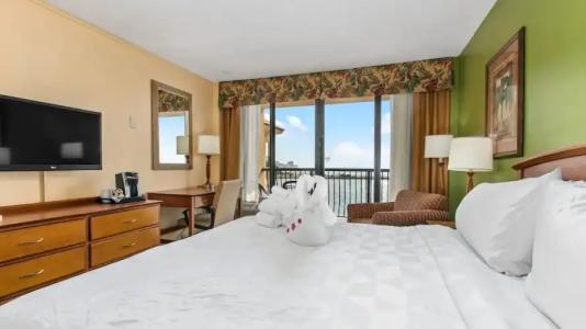 Holiday Inn & Suites Clearwater Beach by IHG - 58