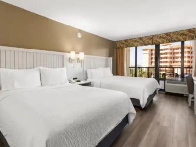Holiday Inn & Suites Clearwater Beach by IHG - 3