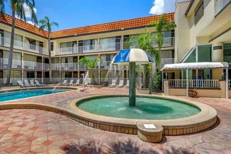 Rodeway Inn Clearwater - Central - 72