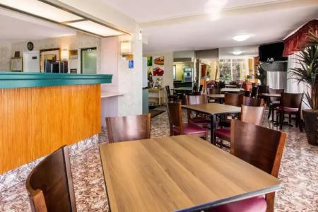 Rodeway Inn Clearwater - Central - 16