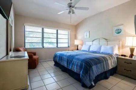 Marina Del Mar Resort and Marina - 4