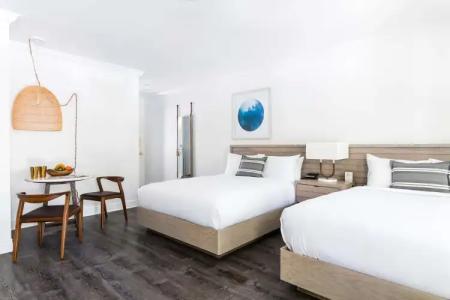 Parrot Key & Villas - 8