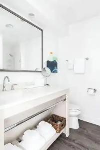 Parrot Key & Villas - 37