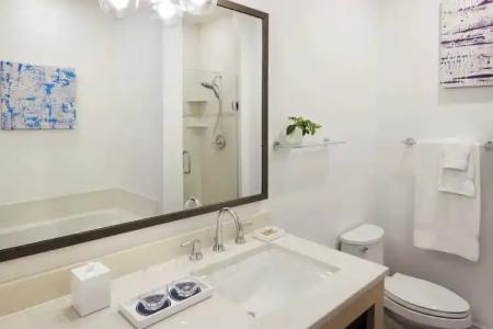 Parrot Key & Villas - 38