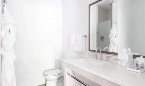 Parrot Key & Villas - 58