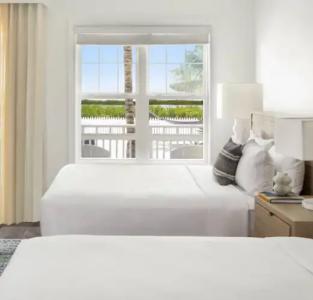 Parrot Key & Villas - 27