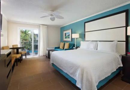 Fairfield Inn & Suites - 5