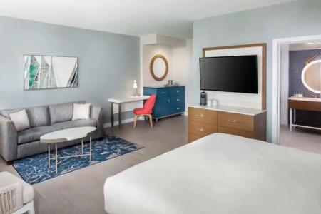 The Reach Key West, Curio Collection by Hilton - 70