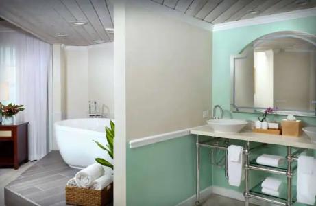 Ocean Key Resort - A Noble House Resort - 76