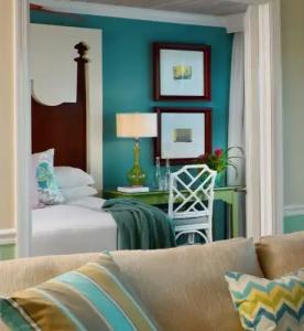 Ocean Key Resort - A Noble House Resort - 201