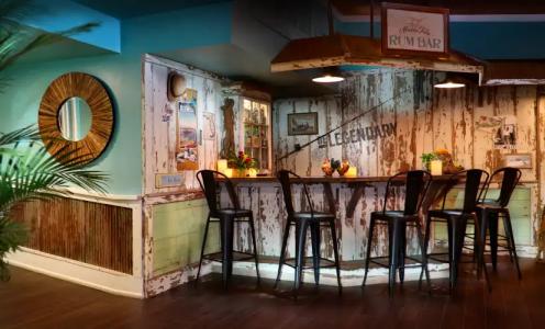 Ocean Key Resort - A Noble House Resort - 8