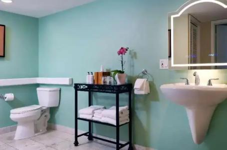 Ocean Key Resort - A Noble House Resort - 52