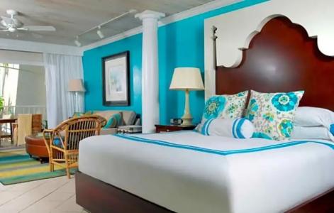 Ocean Key Resort - A Noble House Resort - 57